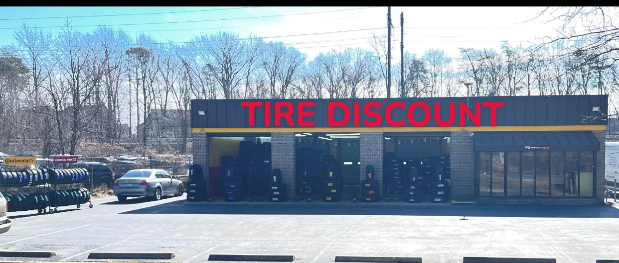 Tire Discount storefront on Lanham Severn Road